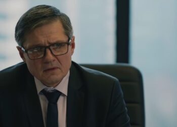 Državni službenik Sezona 2 Epizoda 4 17.oktobar superstar