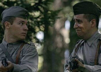 Crno-bijeli svijet 4, 2. epizoda: Doček košarkaša 12 Crno-bijeli svijet 4, 2. epizoda