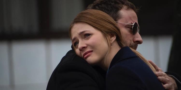 Mama i tata se igraju rata 2 premijera